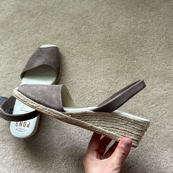 Pons ‘The Spanish Sandal Co’ Taupe-Colored Twine Wedge Espadrilles - Picture 6 of 11